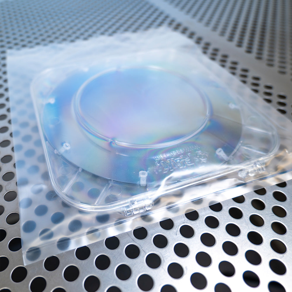 ePAK Clamshell shipper made from clear polycarbonate in a LDPE bag