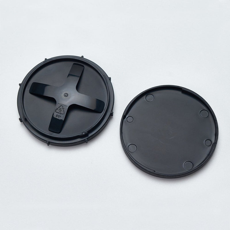 Opened Conductive polypropylene coin style shipper for 1.5 inch wafers with spring